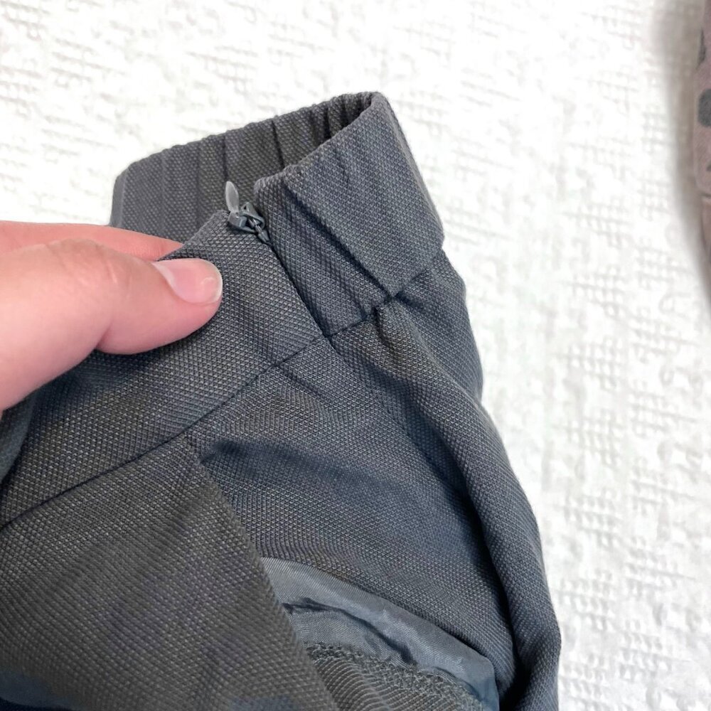 Eileen Fisher Women's Size M Gray 100% Tencel Tapered Ankle Pants - Picture 4 of 6